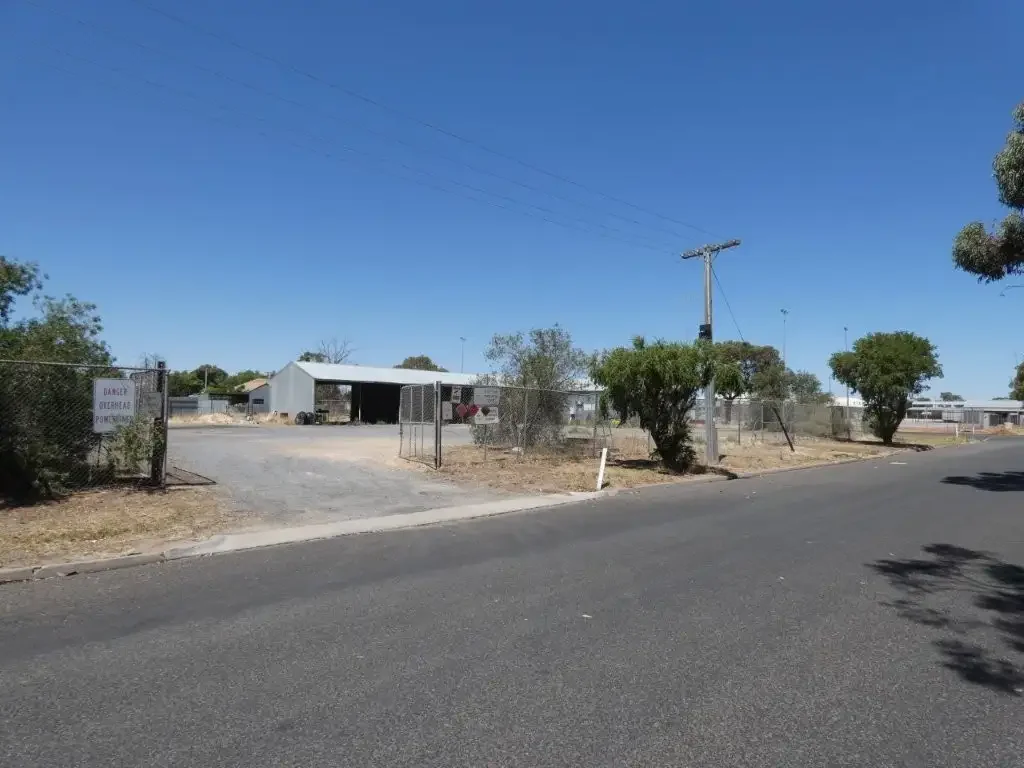 Hopetoun  PRIME COMMERCIAL SITE