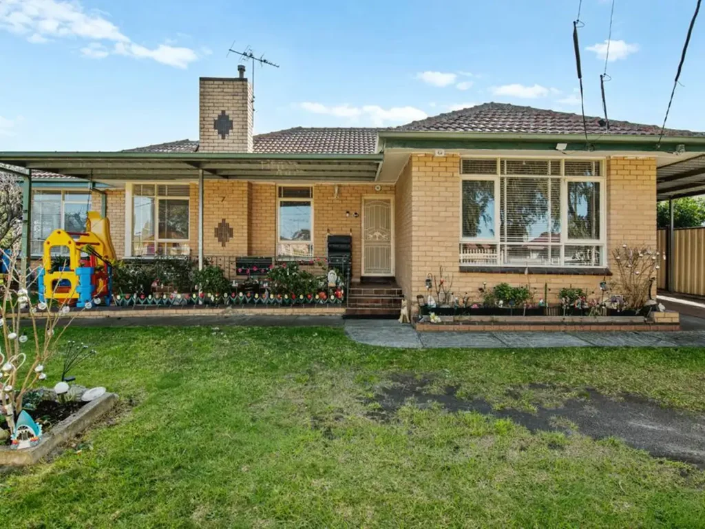 Springvale 3બેડરૂમ SOLD