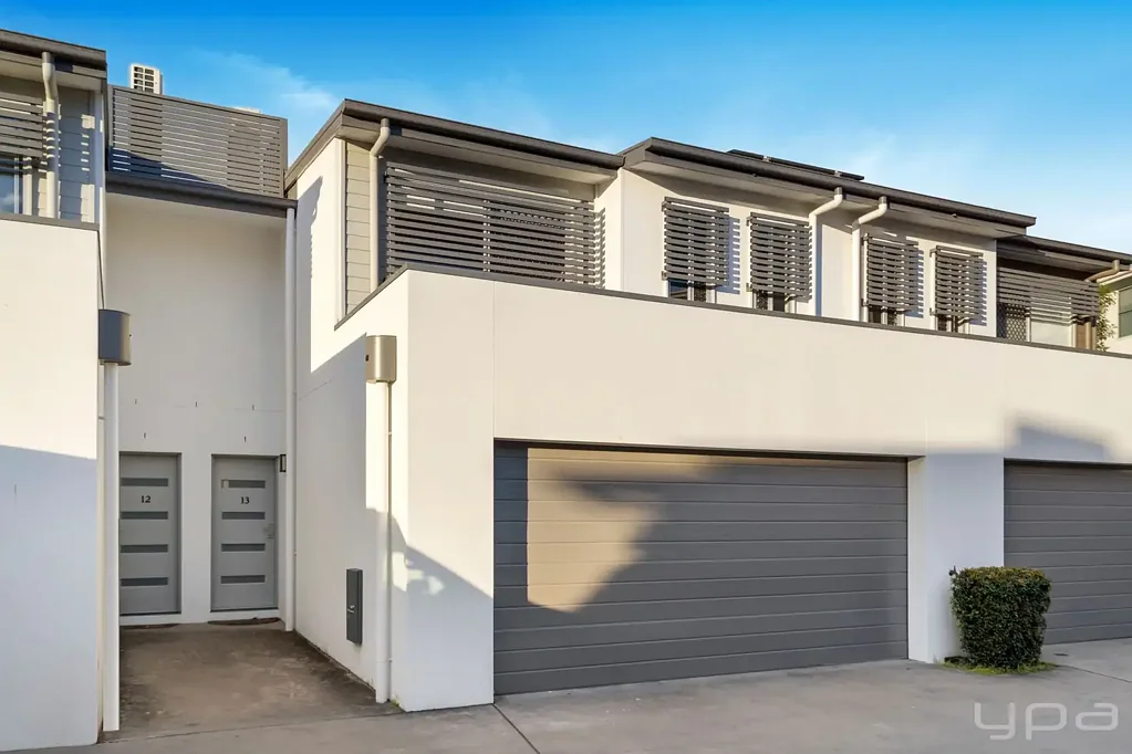 Pimpama 4房  OWNER OCCUPIED TOWNHOUSE AVAILABLE