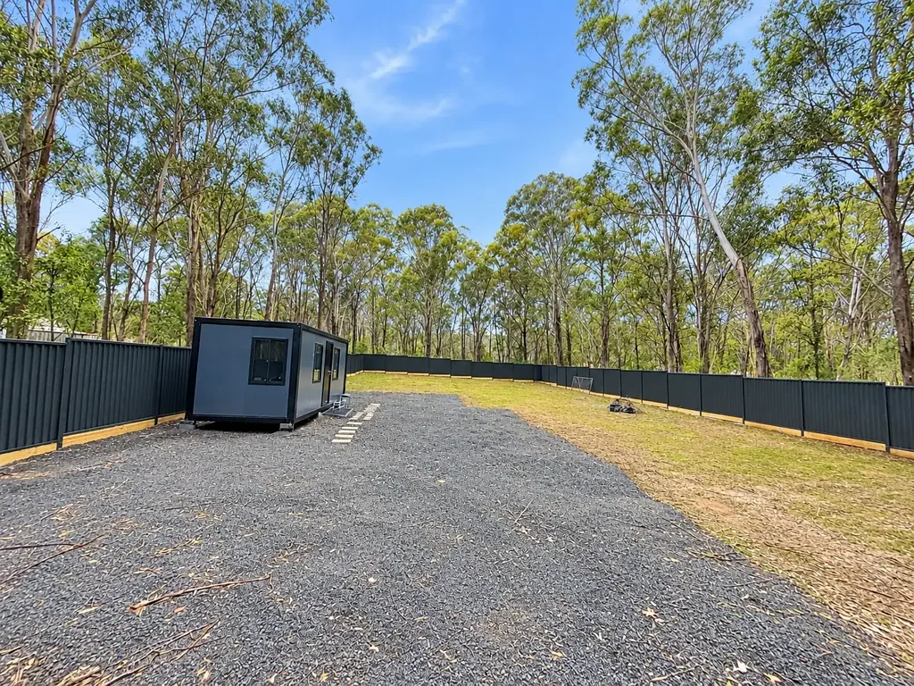 Angus Fully Fenced Yard with No Trees - Endless Opportunities