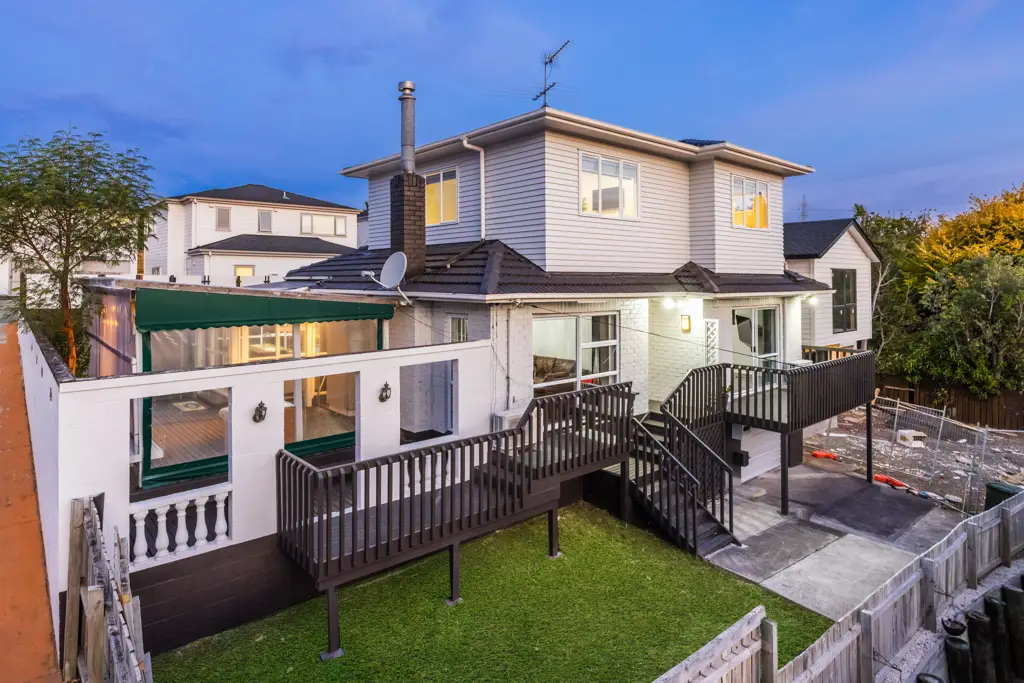 Blockhouse Bay 4房  The Enchanted Home: A Lifetime Opportunity Awaits!