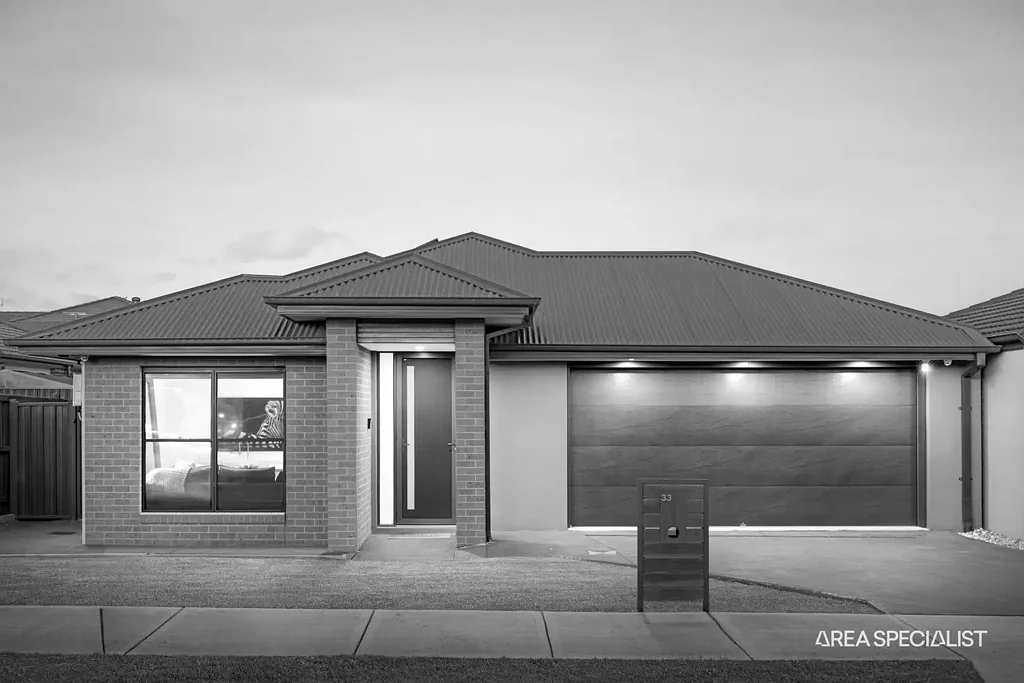 33 Maplewood Circuit, Truganina, VIC 3029
