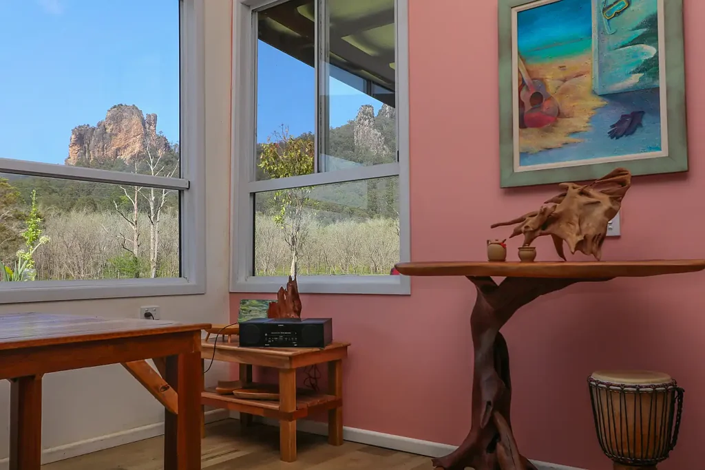 Nimbin 2Kwarto Rural Living with Stunning Views and Income Potential