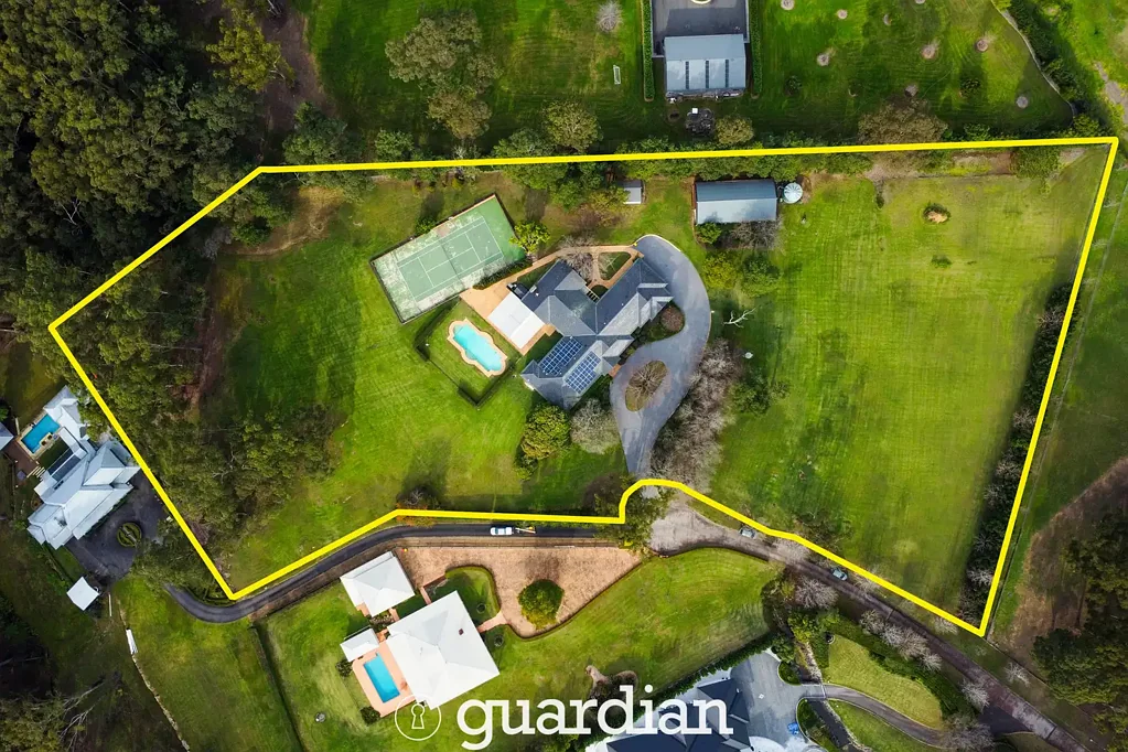 Dural 6 Bedroom Grand single level entertainer in an exclusive setting