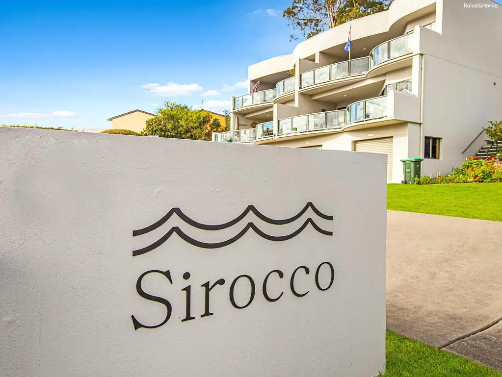 10/5 Crag Road, Batehaven, NSW 2536