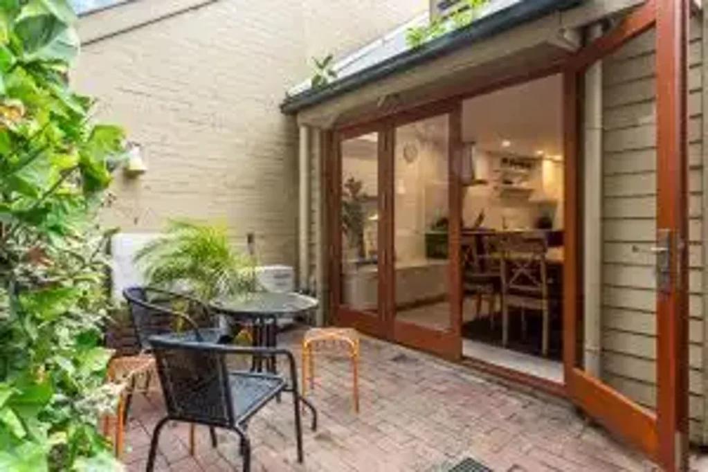 Rare and spacious, beautifully renovated & furnished Victorian Terrace, minutes to Barangaroo Metro.