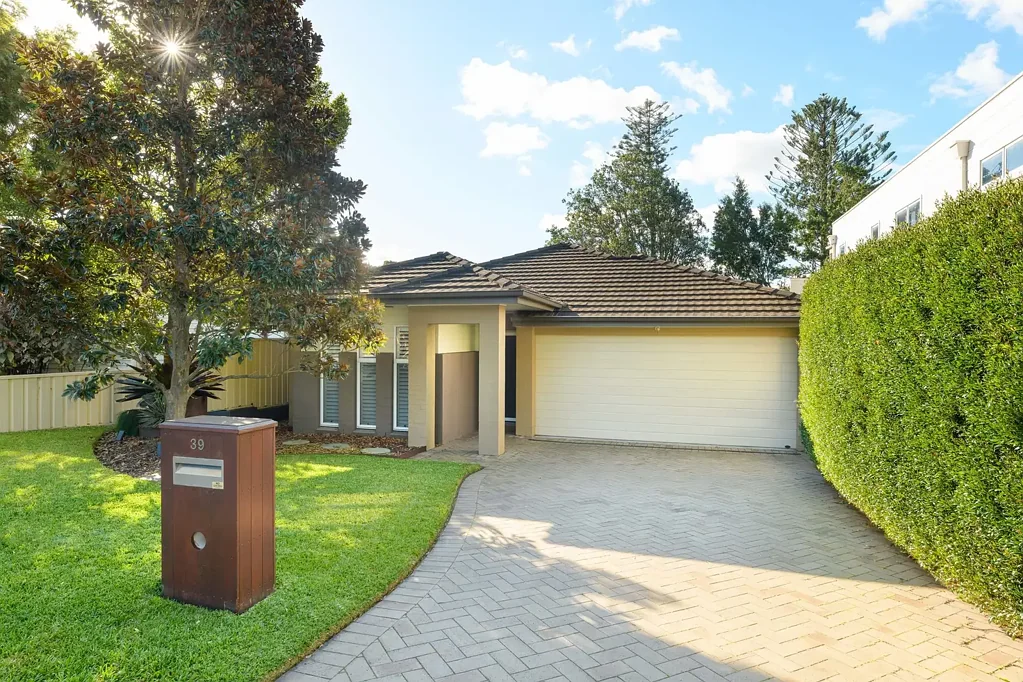 Como 4 Bedroom Quality Family Home