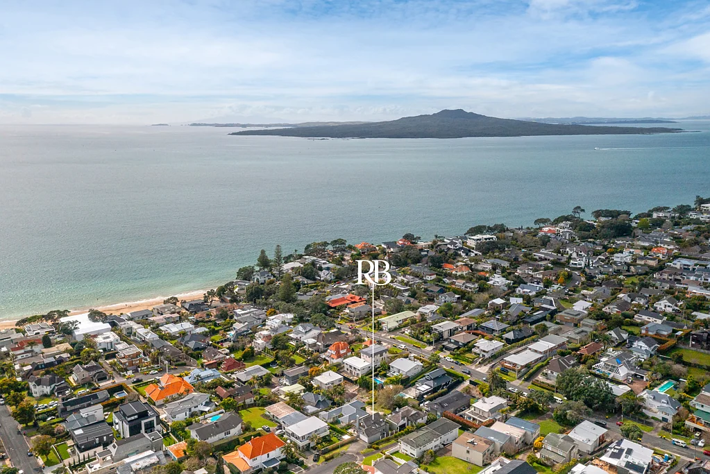 8 Brown Street, Hauraki, North Shore City, Auckland
