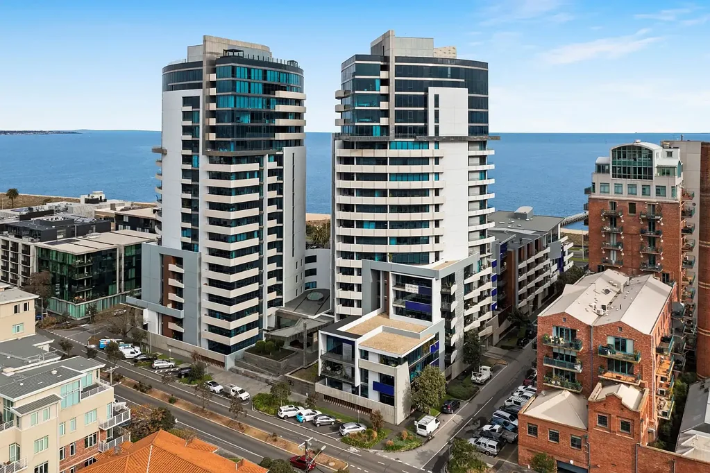 Port Melbourne 2ਬੈੱਡਰੂਮ Experience luxurious living in the exclusive HM@S Complex