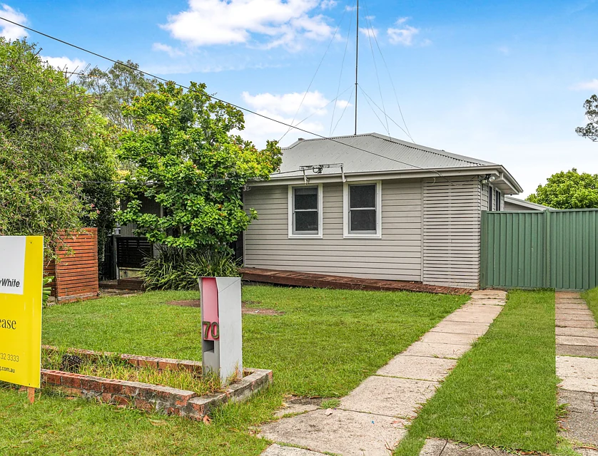 70 Penrose Crescent, South Penrith, Outer Western Sydney, 4 Bedrooms, 1 Bathrooms, House