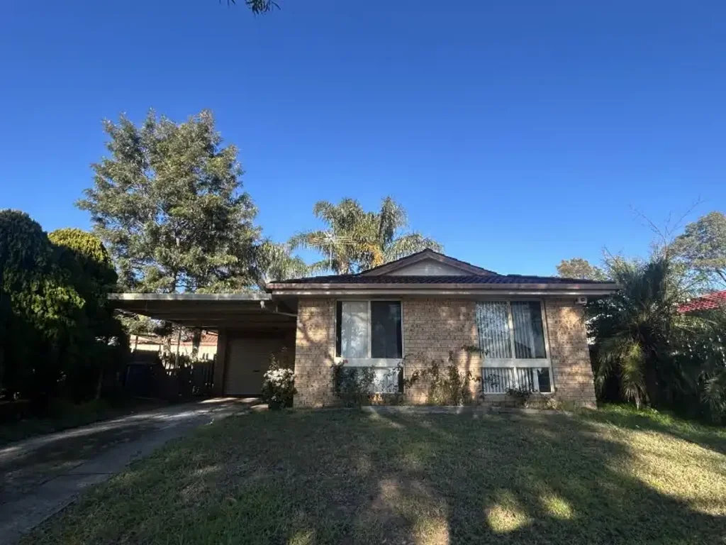 Neat and Well-Located Home with Everyday Convenience