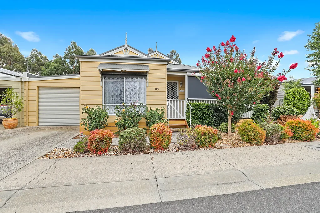 Warragul 2房  RETIRE IN COMFORT AND STYLE