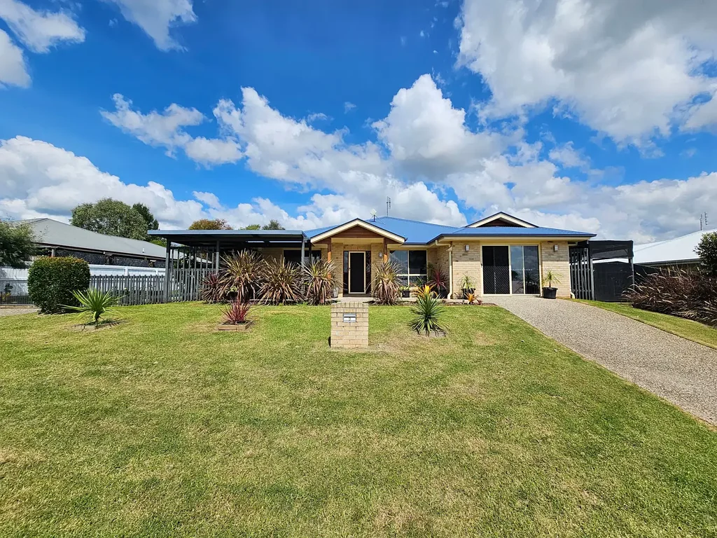 9 Cedarwood Drive, Crows Nest, QLD 4355