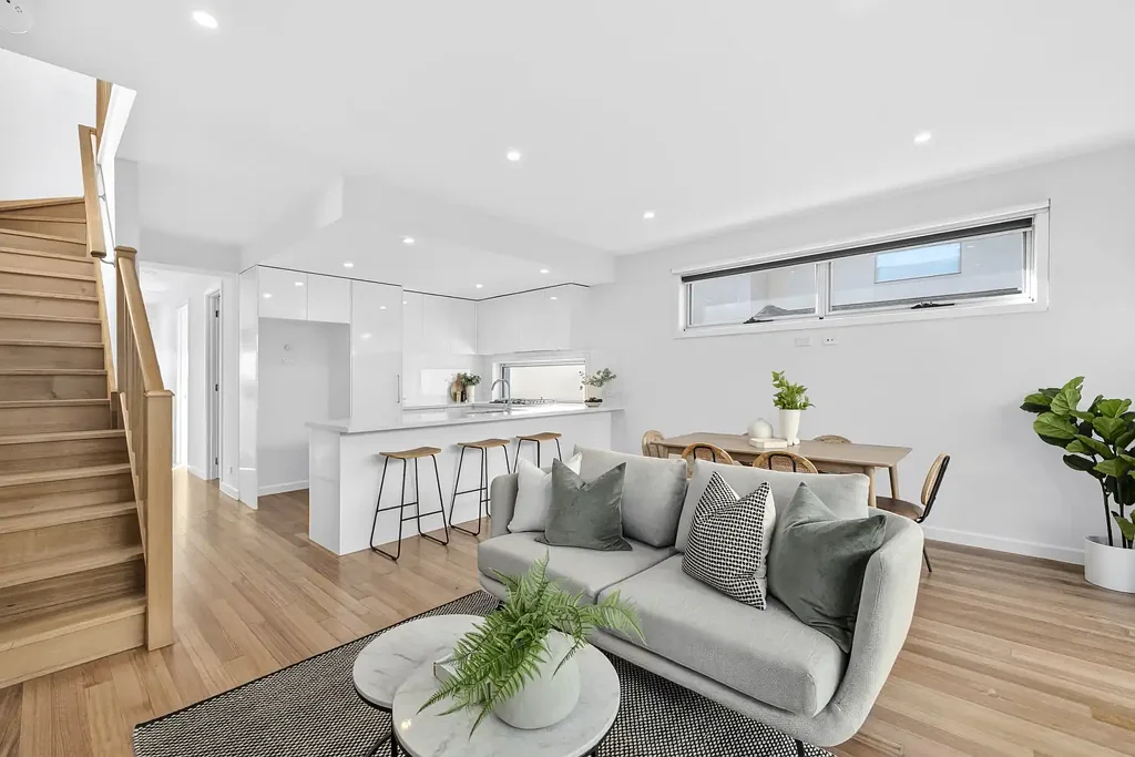 Oakleigh East 3ห้องนอน Northern Radiance with Parkside Permanence