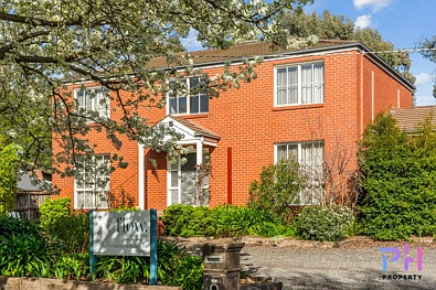 Spring Gully 4Kwarto Live Here, Work Here: A Ready-Made Wellness & Float Therapy Retreat