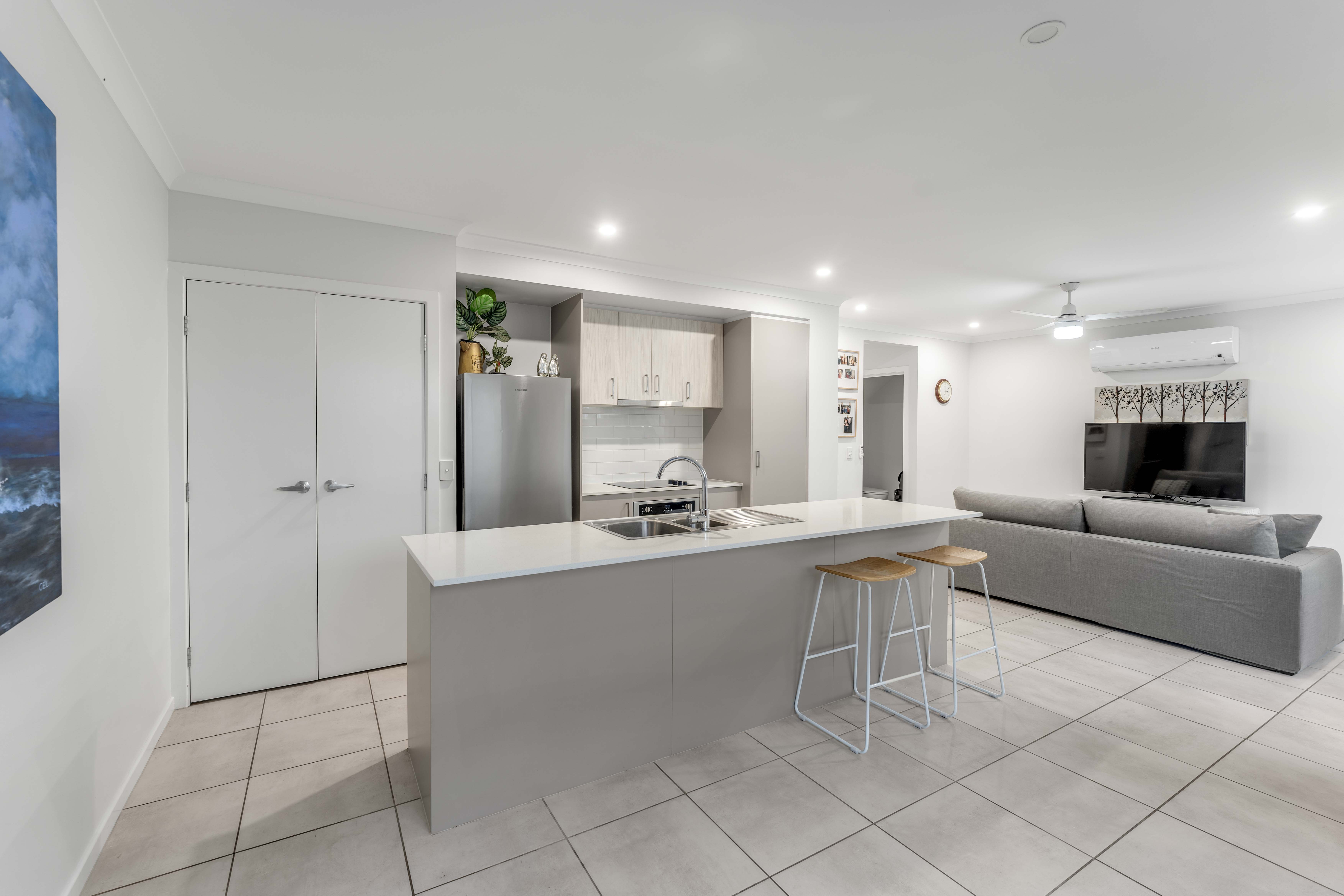 24 WALSHAM ST, BRAY PARK QLD 4500, 0 침실, 0 욕실, Townhouse