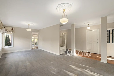 ਰਹਿਣ ਵਾਲਾ ਕਮਰਾ - 5 Valley Park Grove, Eltham, VIC 3095