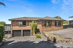 23 Ben Nevis Road, Farmborough Heights