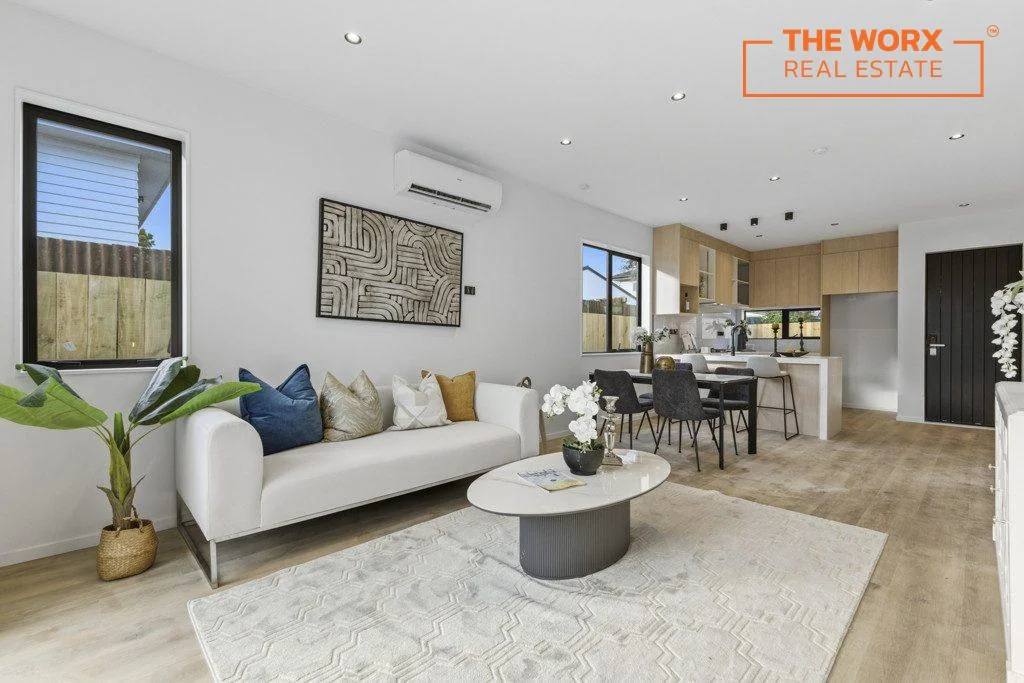Papatoetoe 3 Slaapkamer Stylish, Low-Maintenance Living in Papatoetoe