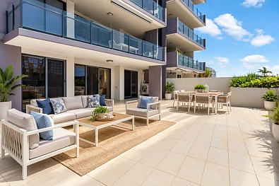 Living room - 2/103 Sutton Street, Redcliffe, QLD 4020