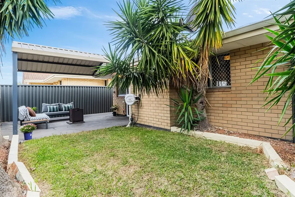 Dianella 2침실 Move In Now - Affordable Dianella Living with a Beautiful Private Garden