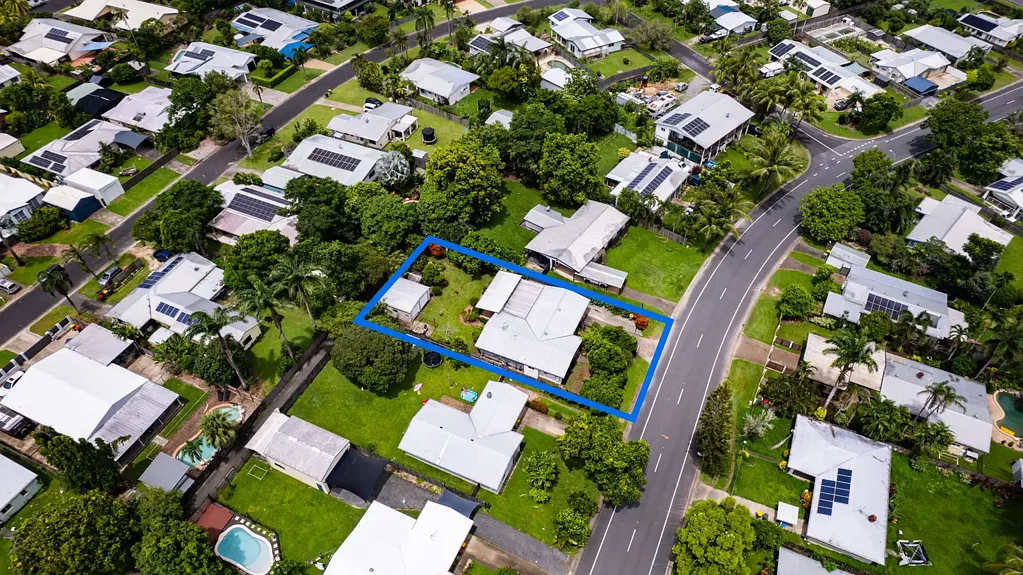 Smithfield 4 Bedroom Spacious Family Home on 801m² with Shed & Entertainer’s Patio