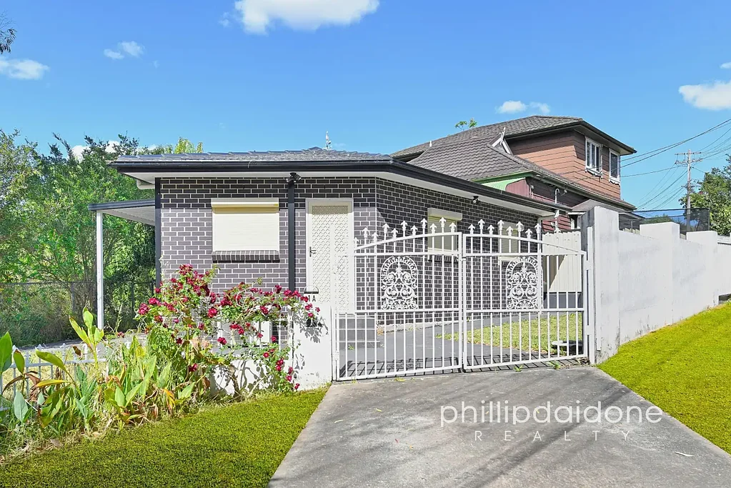 1 Dawes Avenue, Regents Park, NSW 2143
