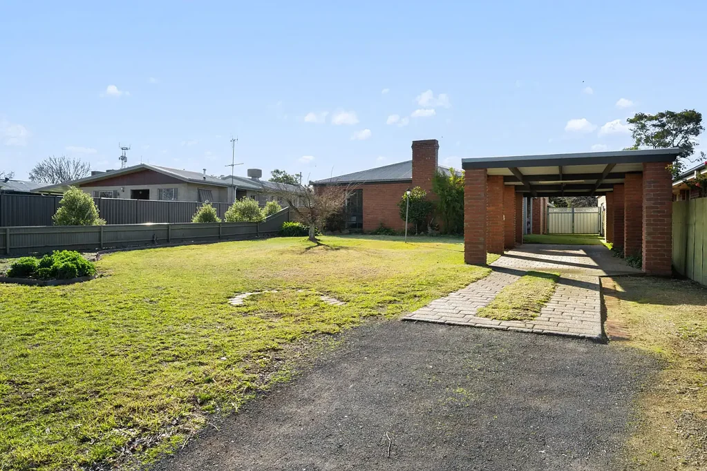 Corowa 4 Bedroom Resort Luxury Meets Family Living