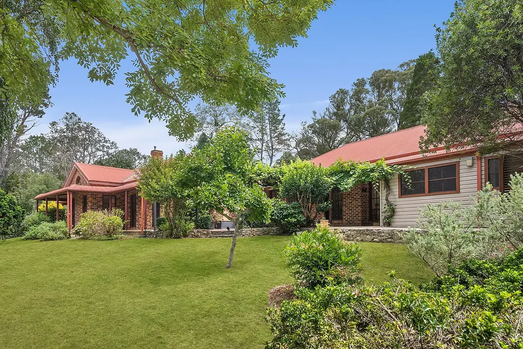 13A Hurlingham Avenue, Burradoo, NSW 2576