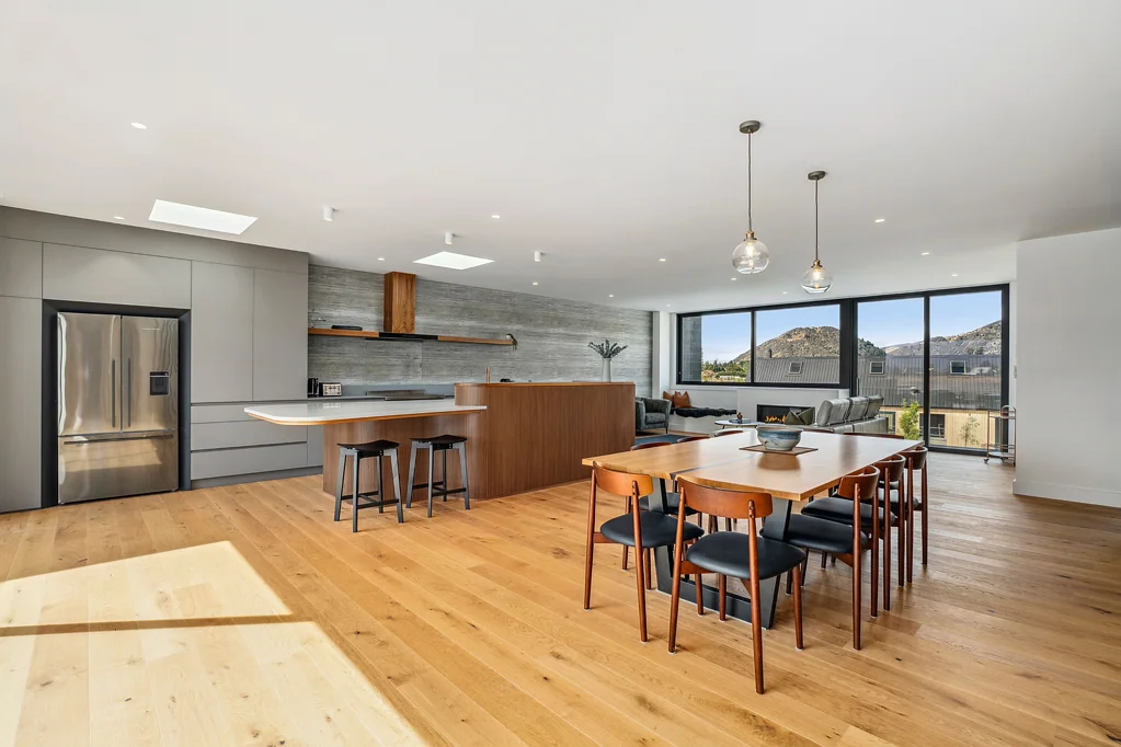 Wanaka 4 Slaapkamer Modern Mountain Retreat: Space, Style & Design