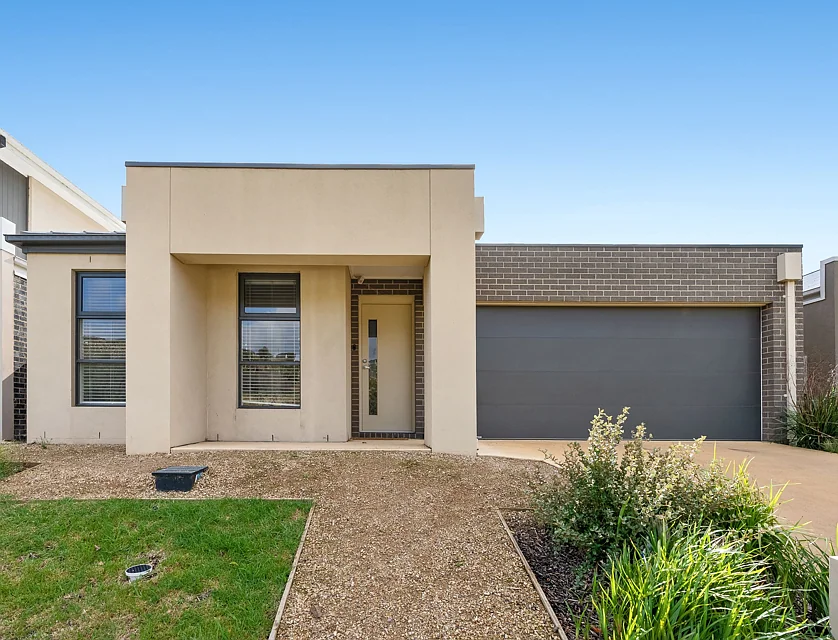 14 Kyeamba Circuit, Bacchus Marsh, Western Region, 4 Bedrooms, 2 Bathrooms, House