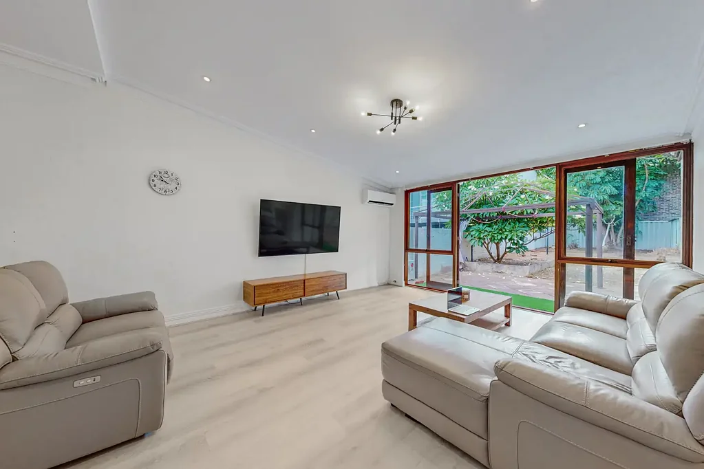 Modern Living in the Heart of Subiaco � A Peaceful City Esca