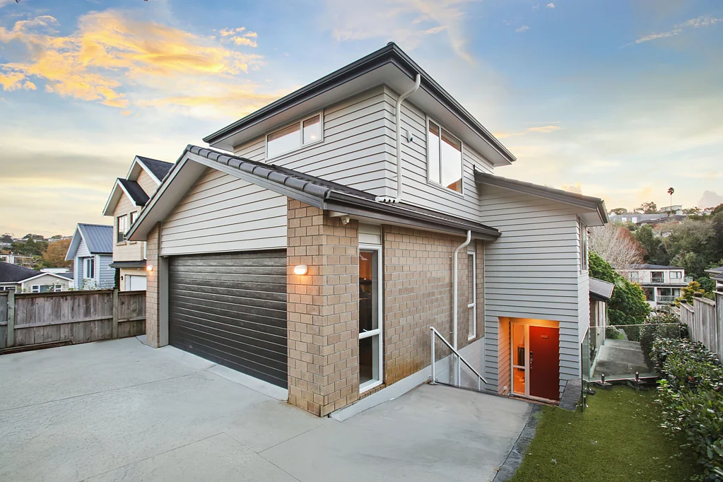 Mellons Bay 4部屋 Vendors Relocated, Brick & Tile in Macleans