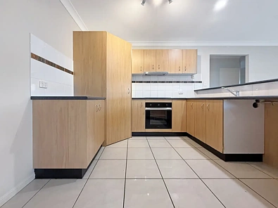 32 Kingma Crescent, Caboolture, QLD 4510, 4房, 2浴, House