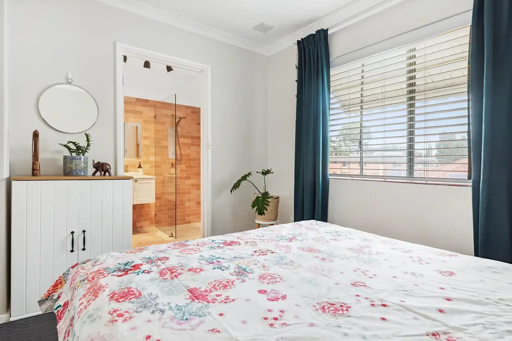 Mosman Park 1कमरा Top Floor Privacy. Coastal Lifestyle. Exceptional Value.
