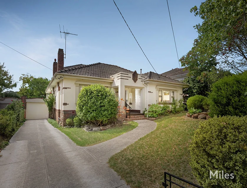 4 Robina Road, Eaglemont, VIC 3084, 4 phòng ngủ, 2 phòng tắm, House