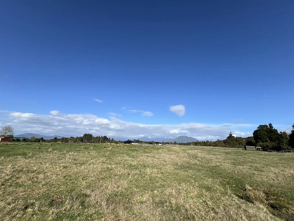 Moana / Lake Brunner Lifestyle Opportunity With Wonderful Views