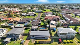 24 Houston Drive, Avoca