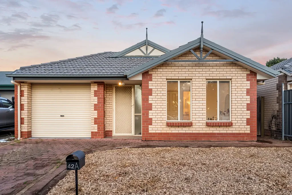 Davoren Park 3 Slaapkamer Easy-Care Family Living in Growing Davoren Park!