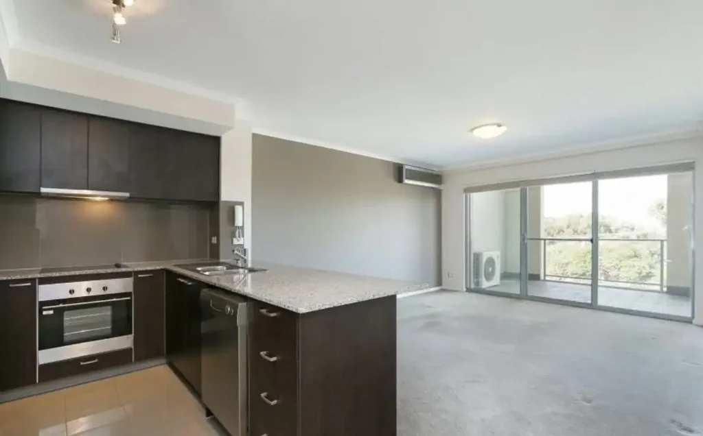 Maylands 3 Bedroom RESORT-STYLE CITY-FRINGE LIVING