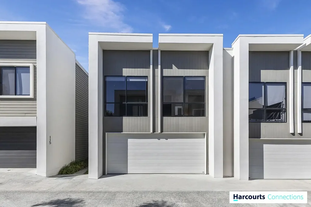 Richlands 4 Bedroom Step Into a Lifestyle of Ease, Style, and Functionality With This Stunning Townhouse