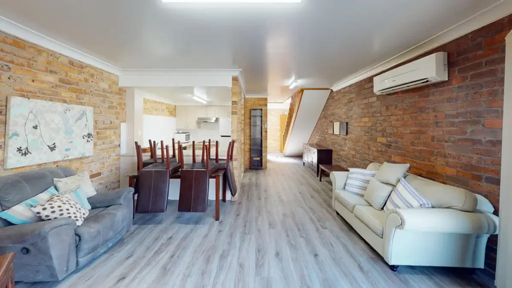 RENOVATED & FURNISHED 2 BEDROOM UNIT