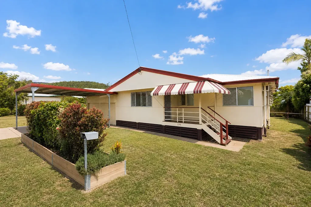 Spacious Family Home with Excellent Outdoor Living