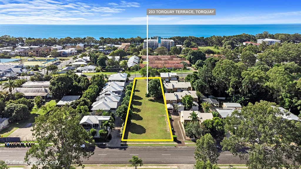 203 Torquay Terrace, Torquay, QLD 4655