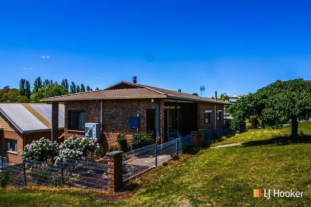 2 Hazel Street, Portland, NSW 2847