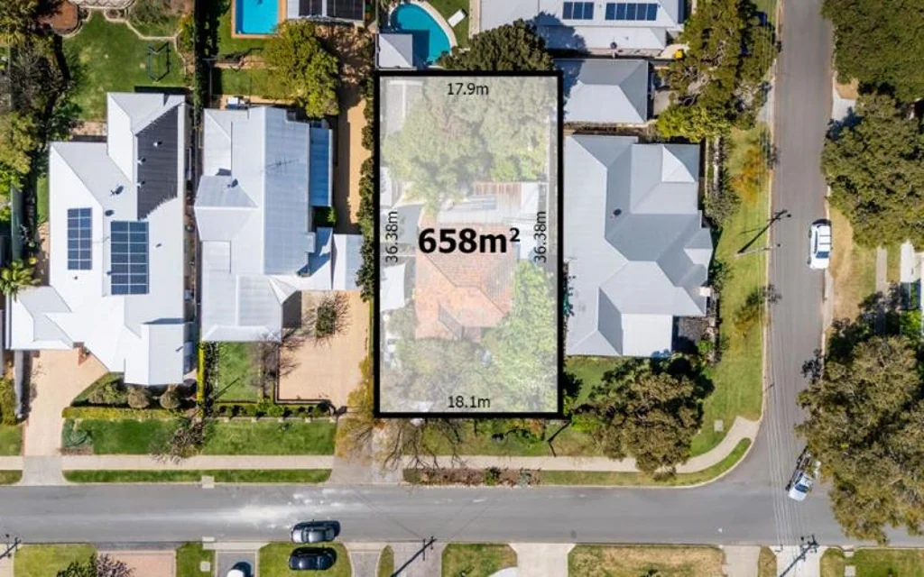 14 Braunton Street, Bicton, WA 6157