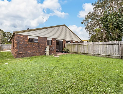 2/127 Bundilla Boulevard, Mountain Creek, QLD 4557, 2房, 1浴, 公寓