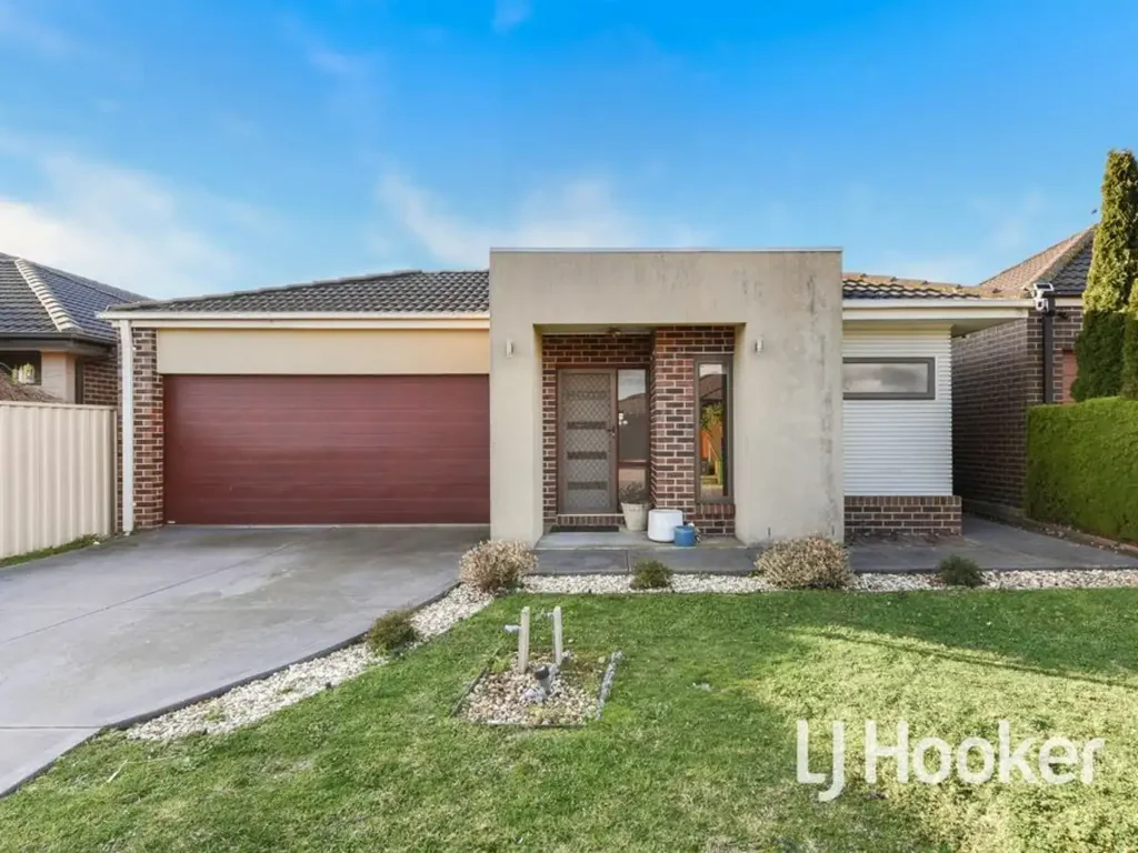 Four Bedroom in a Peaceful Corner of Town