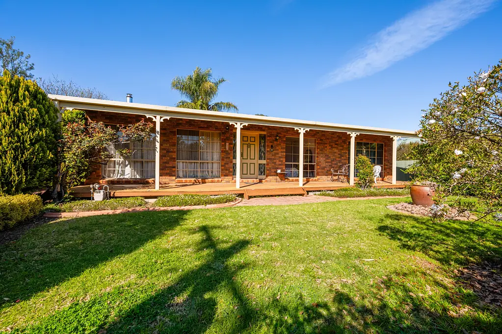 50 Russell Street, Howlong, NSW 2643