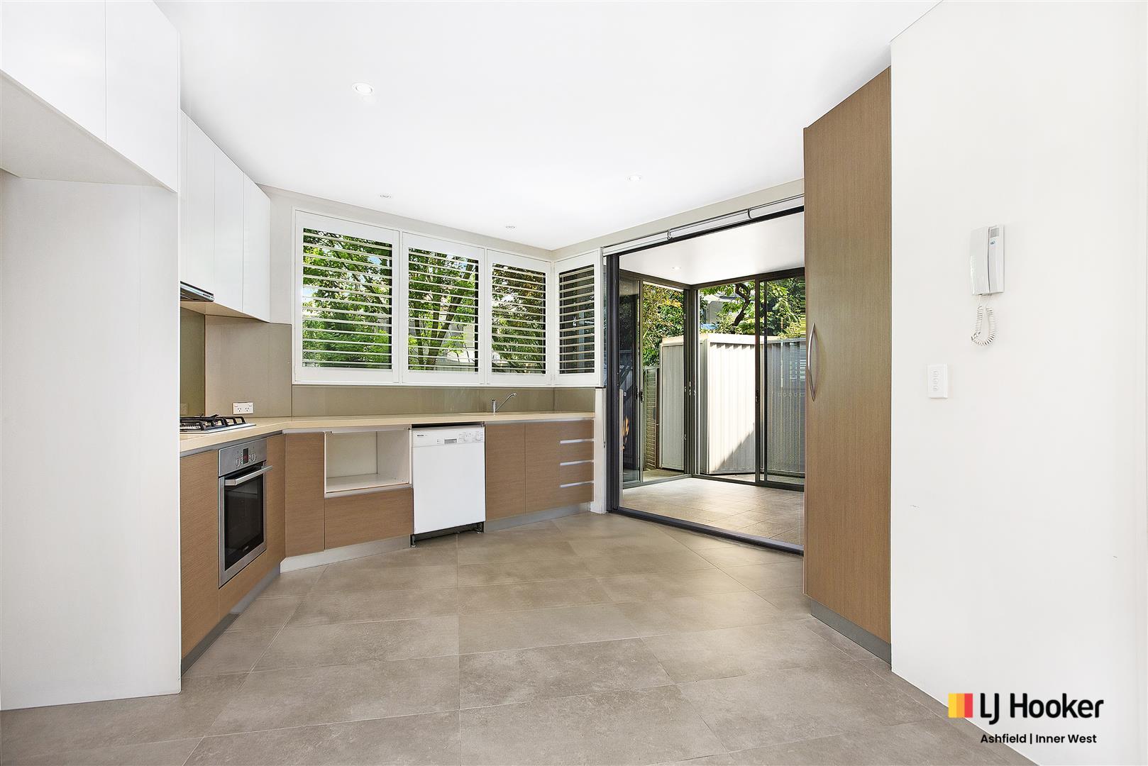 UNIT 3 7A MILL ST, HURLSTONE PARK NSW 2193, 0 phòng ngủ, 0 phòng tắm, Townhouse